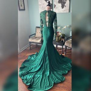 Emerald green long sleeve mermaid prom dress or formal evening gown